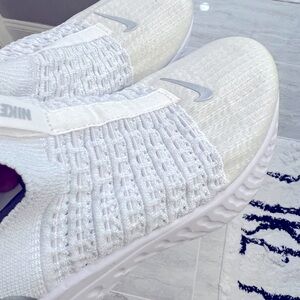 Nike React Phantom Run Flyknit 2 White Size 8